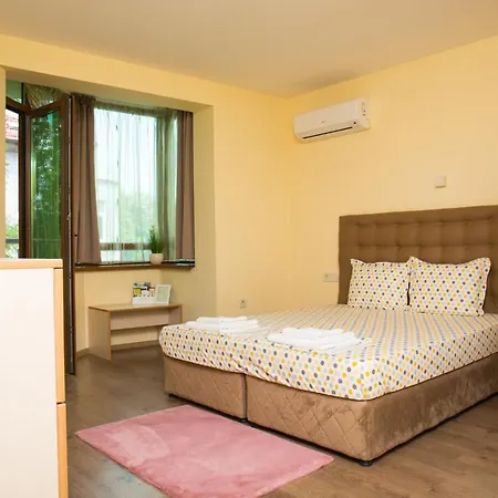 Apartment Riverside With Free Parking *